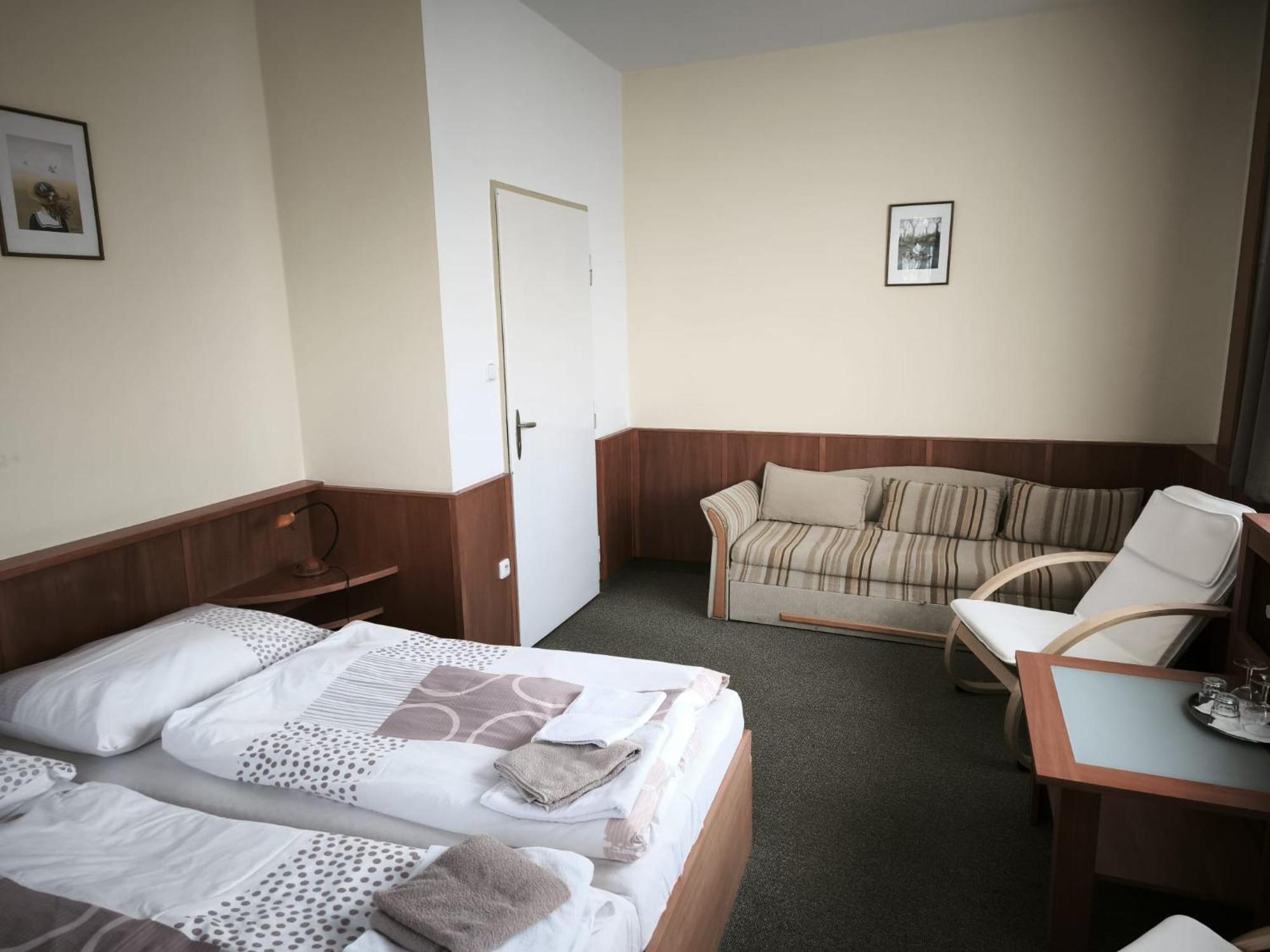 Pension Pod Šibeňákem Strmilov Exterior foto