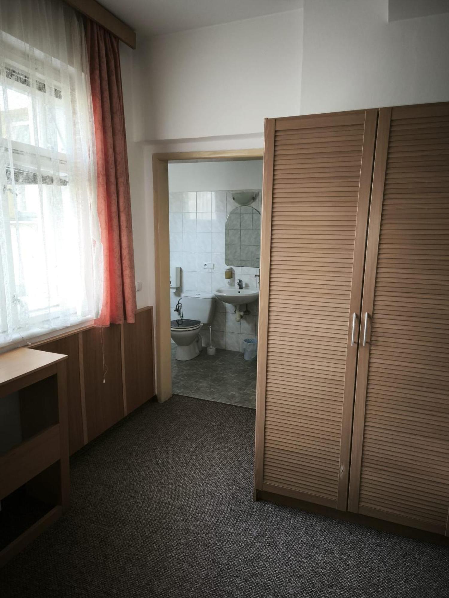 Pension Pod Šibeňákem Strmilov Exterior foto