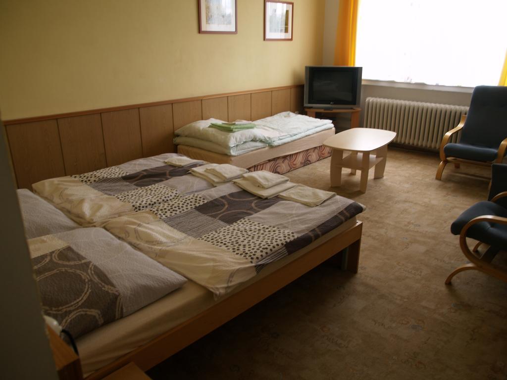 Pension Pod Šibeňákem Strmilov Exterior foto